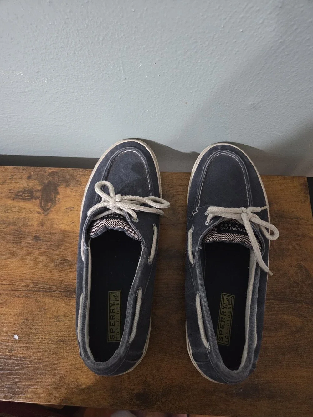 Sperry Navy Canvas Boat Shoes with 2-eye closure.  9.5M
